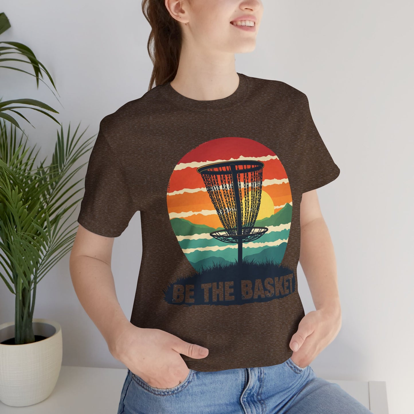 BE THE BASKET Disc Golf Retro 4, Unisex T-Shirt, Disc Golf Shirt